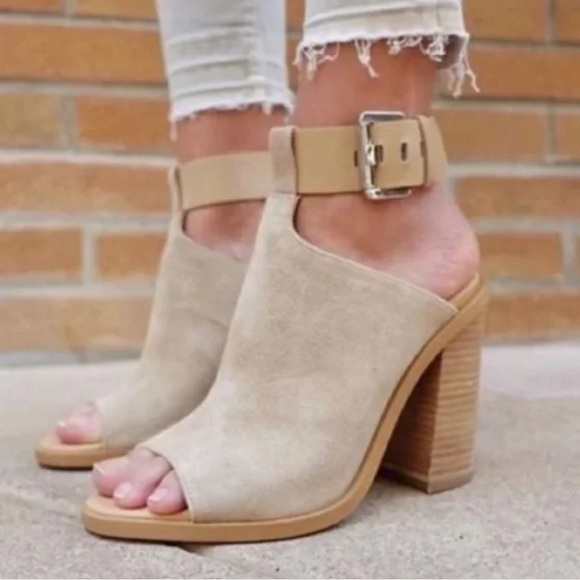 Marc Fisher Vashi Peep Toe Heels - Picture 1 of 8